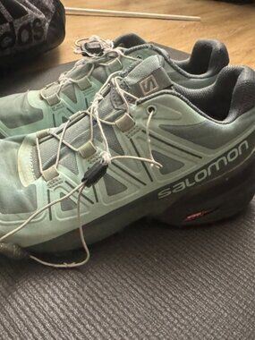 Salomon Speedcross 5 trail running shoes Womens 7.5
